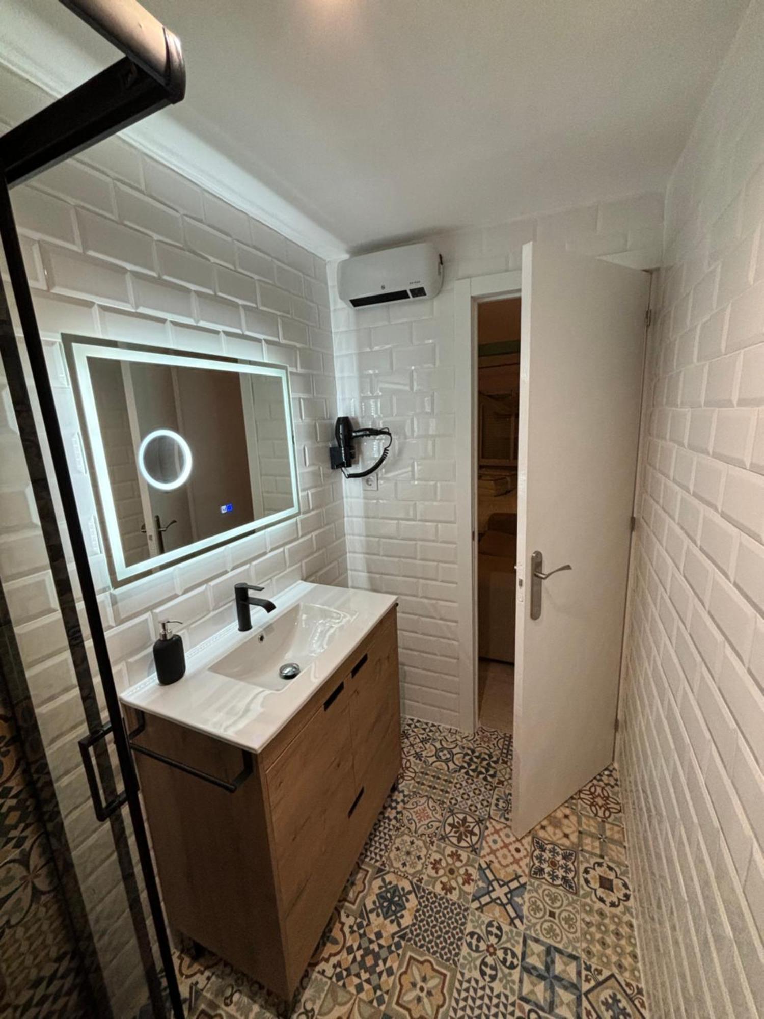 شقة Loft Picasso Badajoz En Casco Historico المظهر الخارجي الصورة